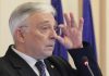 Proces CNSAS – Isărescu. Guvernatorul BNR, acuzat de colaborare cu Securitatea, este apărat de Valeriu Stoica, ministrul Justiției în Guvernul Isărescu