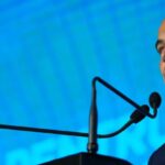 Rareș Bogdan a avut un puseu de patriotism în ședința liderilor Partidului Național Liberal: Eu nu doresc steagul curcubeu pe sediul PNL. Vreau steagul României și Crucea Creștină