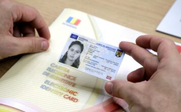 EXCLUSIVITATE | 1984, pe față! Prin noua carte de identitate electronică (CEI), statul român îți poate bloca instant conturile din bancă dacă nu te supui sau dacă nu îți plătești taxele și impozitele, la fel cum au pățit camionagiii din Canada în timpul pandemiei