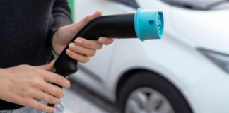 Europa, singurul continent unde vânzările de mașini electrice au crescut. China și America de Nord renunță la vehiculele EV