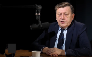 Crin Antonescu spală pe jos cu CTP: Ați câștigat totdeauna: și cu Iliescu, și cu Băsescu, și cu Kovesi, și cu Iohannis și cu Nicușor Dan. Nici nu știu, sincer, de ce, după atâtea victorii, o fi România, citez, „în rahat”. Bolojenie ușoară!