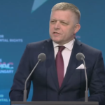 Premierul Slovaciei anunță că luni va cere stoparea livrării de energie către Ucraina