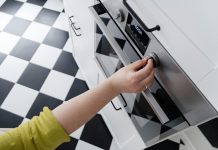 Diferențele dintre cuptoarele electrice standard și cele încorporabile