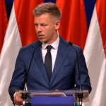 VIDEO | Peter Magyar îl acuză pe Viktor Orban că „i-a trădat” pe ungurii din România atunci când a dat un mesaj de susținere pentru George Simion la alegerile prezidențiale din 2025