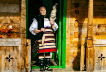 Angajații BNR bat la ușile românilor ca să afle informații despre situația financiară și veniturile acestora, dar și despre consumul gospodăriilor