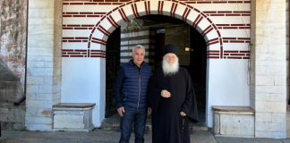 Nu, nu a fugit din țară. Călin Georgescu a mers să se reculeagă la Sfântul Munte Athos