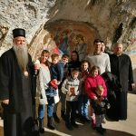 Mitropolitul Teofan al Moldovei a participat la hramul Mănăstirii Ostrog (Muntenegru), mănăstirea favorită a lui Novak Djokovici