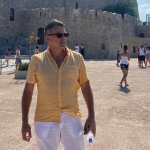 Actorul Ioan Isaiu a făcut infarct și a murit în fața colegilor săi: Am fost bou că m-am vaccinat și v-am blocat pe cei care îmi erați prieteni